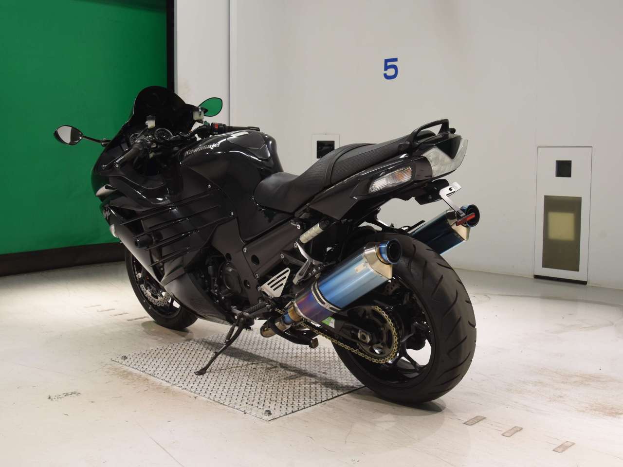 8016] Kawasaki NINJA ZX-14RA - JKBZXT40EFA012399