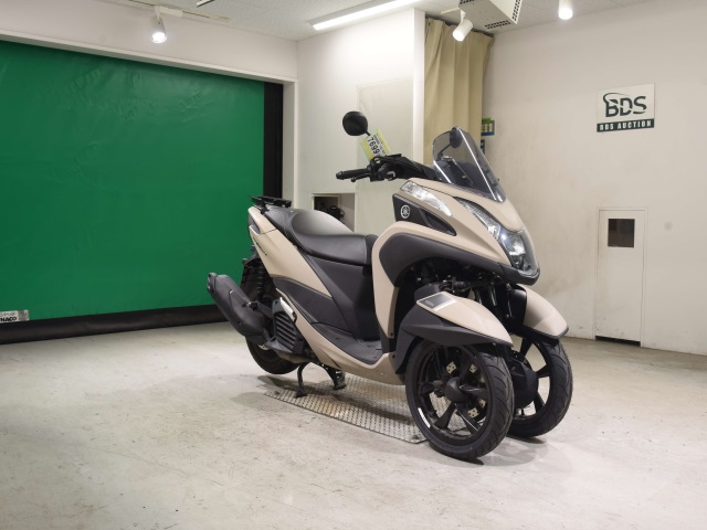 Yamaha TRICITY MW155 — фото 3