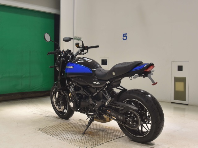 Kawasaki Z900RS — фото 6
