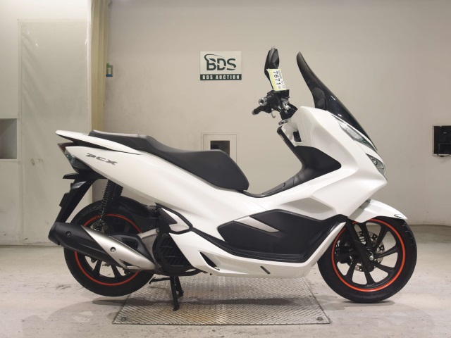 Honda PCX125-3