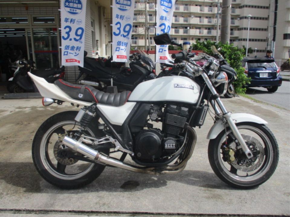 Kawasaki ZRX400