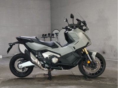 Honda X-ADV750