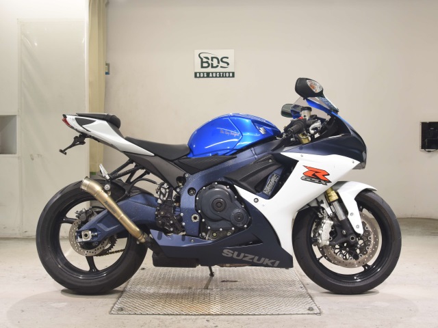 Suzuki GSX-R750