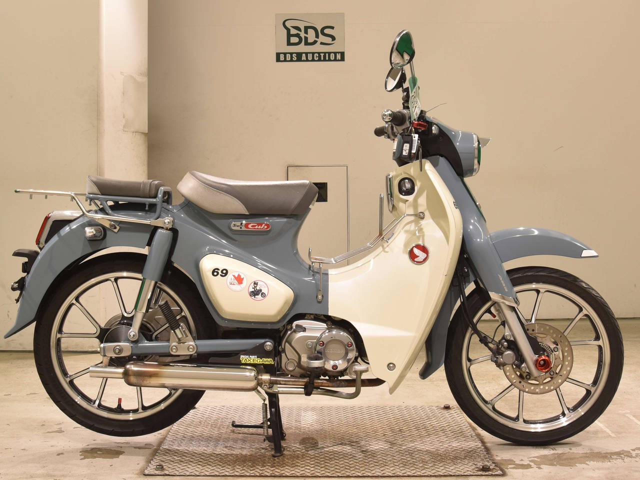 Honda C125-2