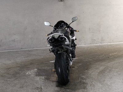 Yamaha YZF-R1 — фото 4