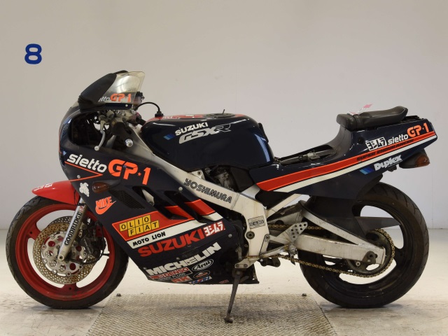 Suzuki GSX-R400 — фото 2
