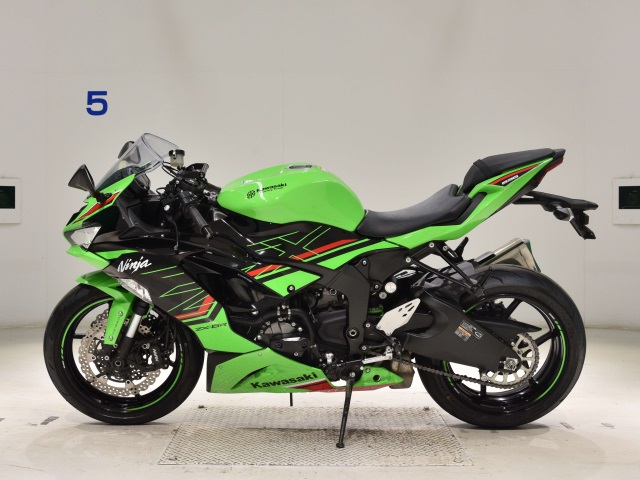 [0275] Kawasaki ZX-6RA - ZX636G-022752