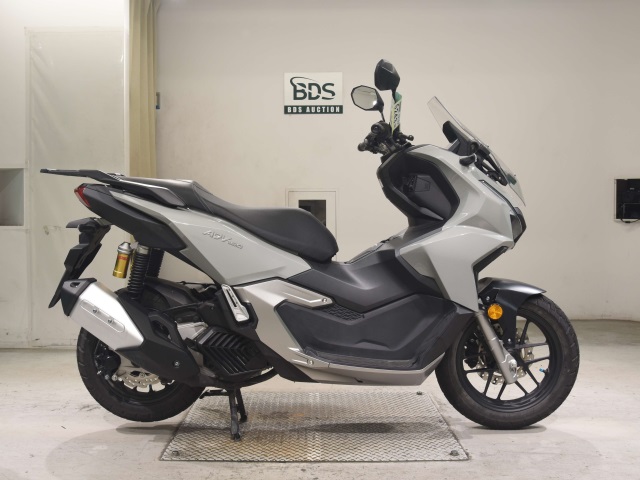 Honda ADV 160