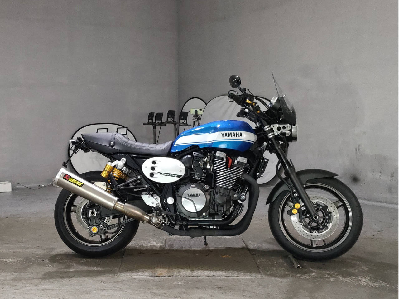 Yamaha XJR1300C