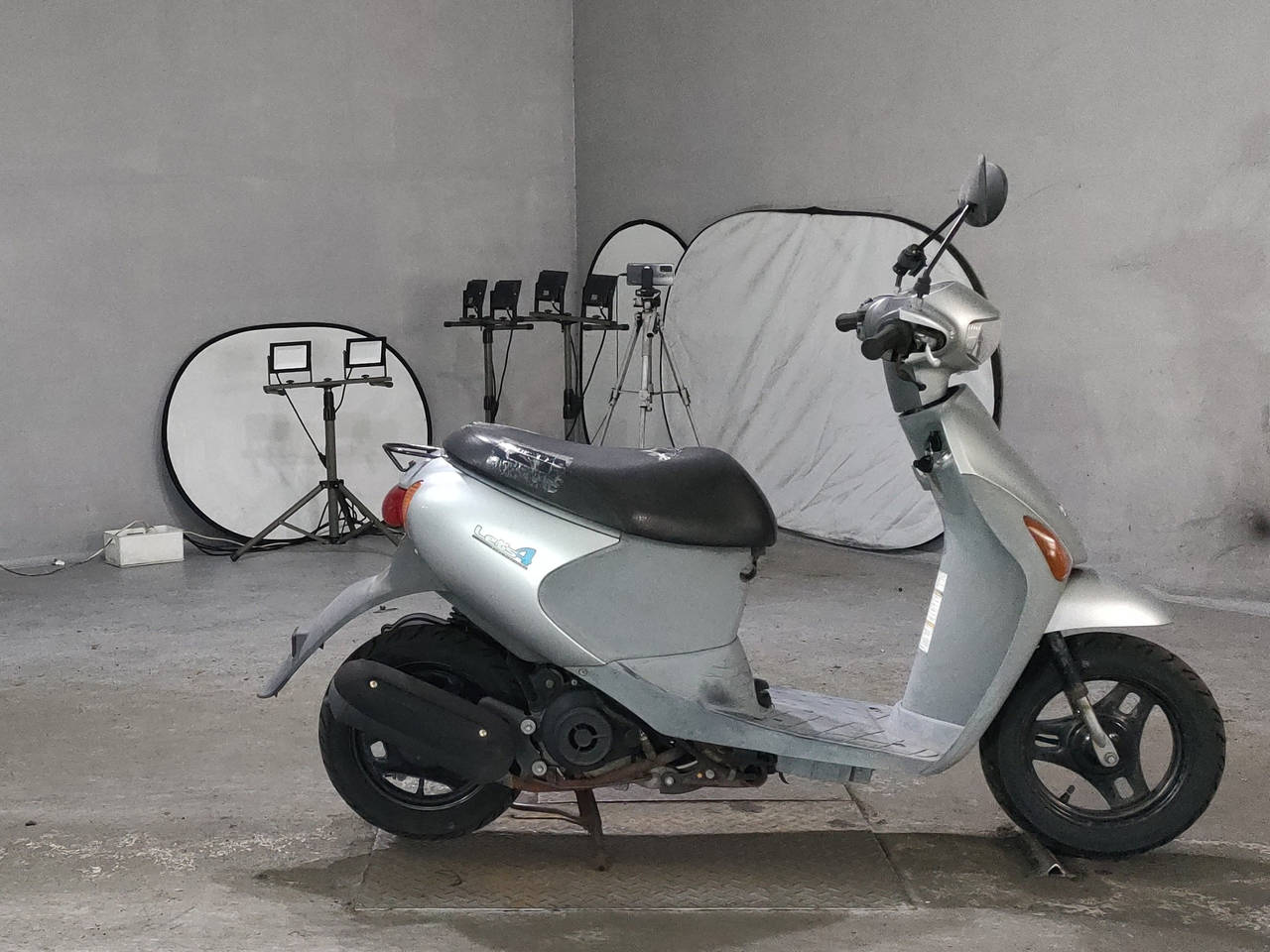 Suzuki LETS4