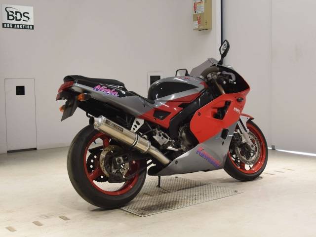 7763] Kawasaki ZXR400 - ZX400L-022247