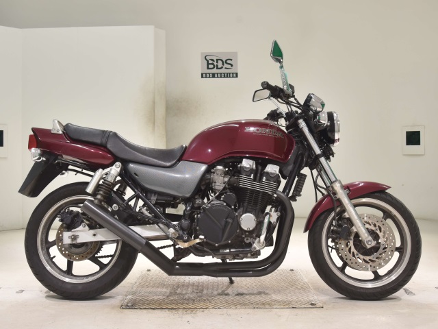 Honda CB750SF
