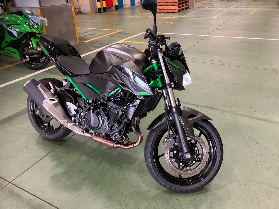 Kawasaki Z250