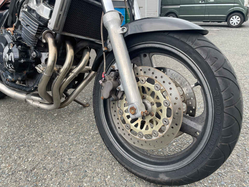 Honda CB400SF — фото 10