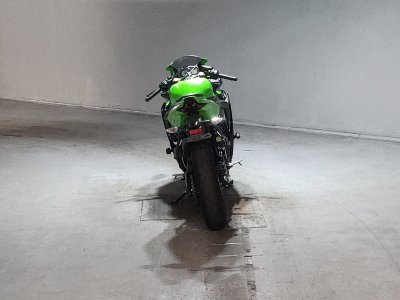 Kawasaki NINJA ZX-25R — фото 4