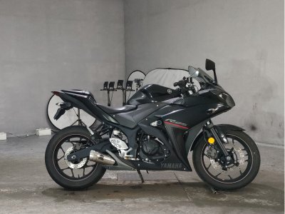 Yamaha YZF-R25