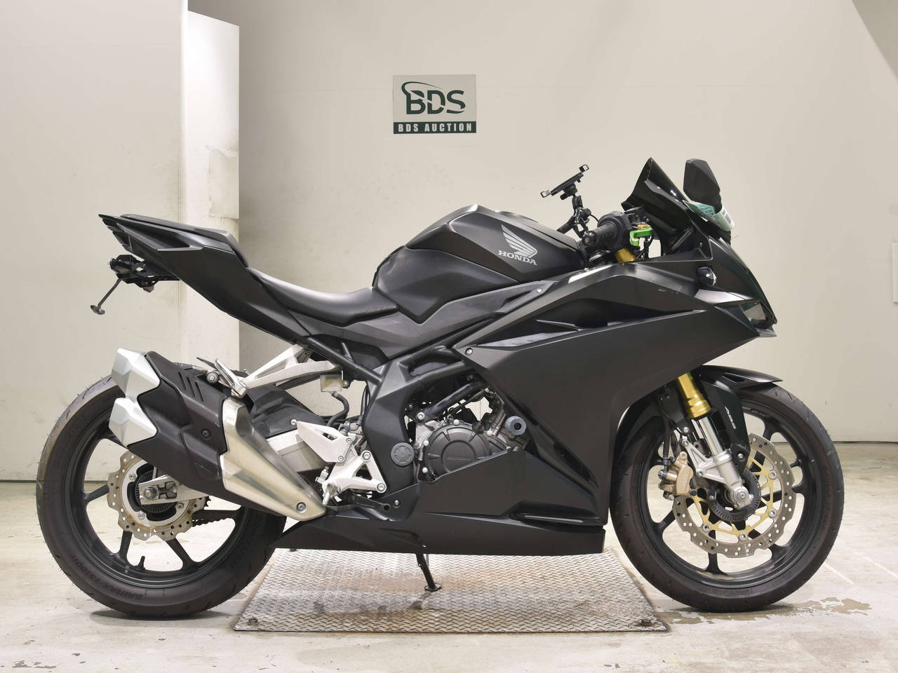 Honda CBR250RRA