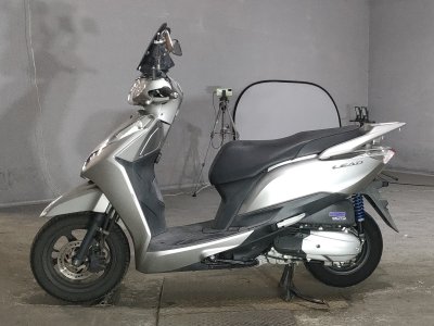 Honda LEAD125 — фото 2
