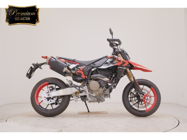 Ducati HYPERMOTARD698