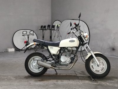 Honda APE100