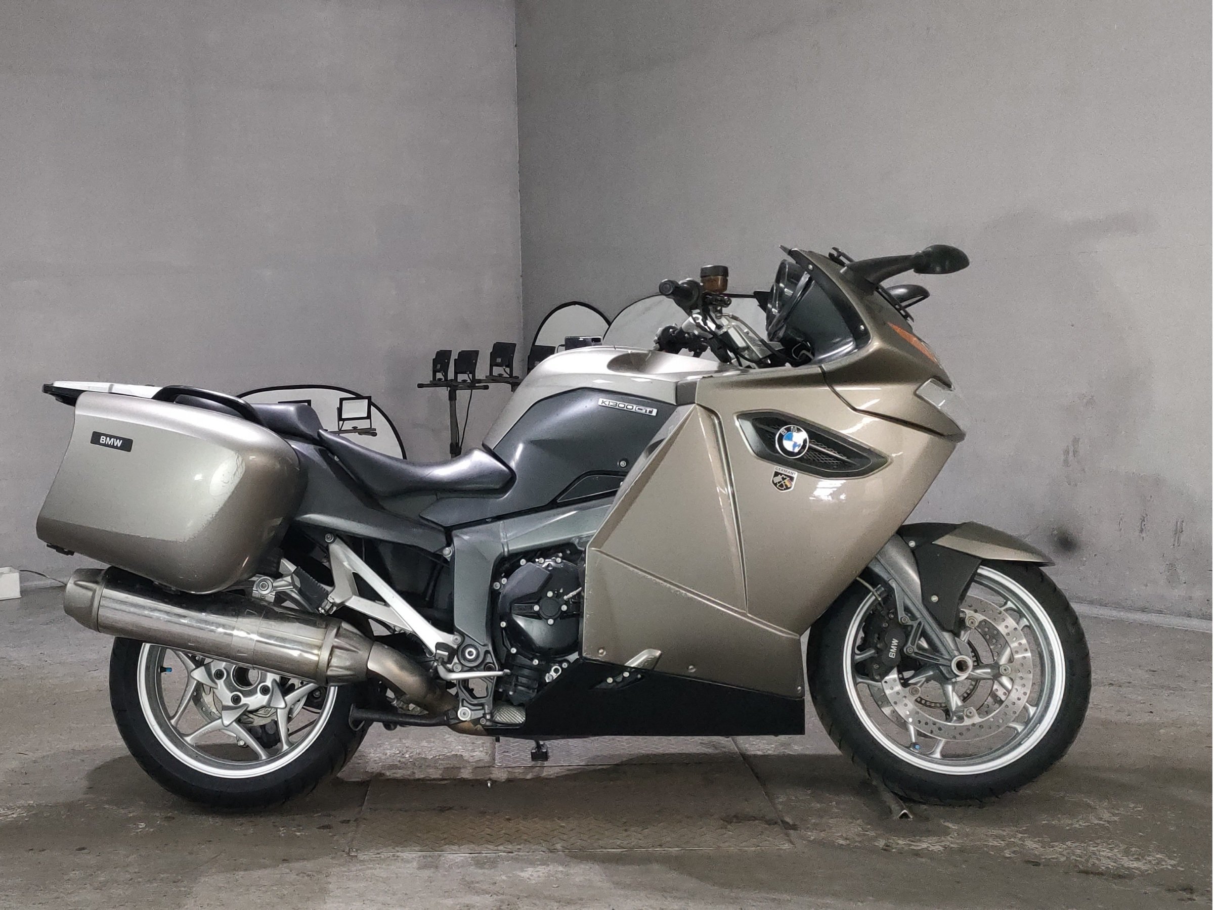 BMW K1300GT