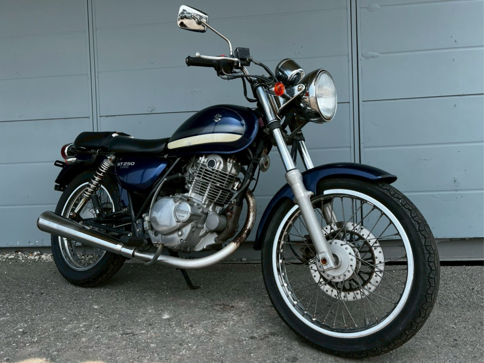 Suzuki ST250 E TYPE