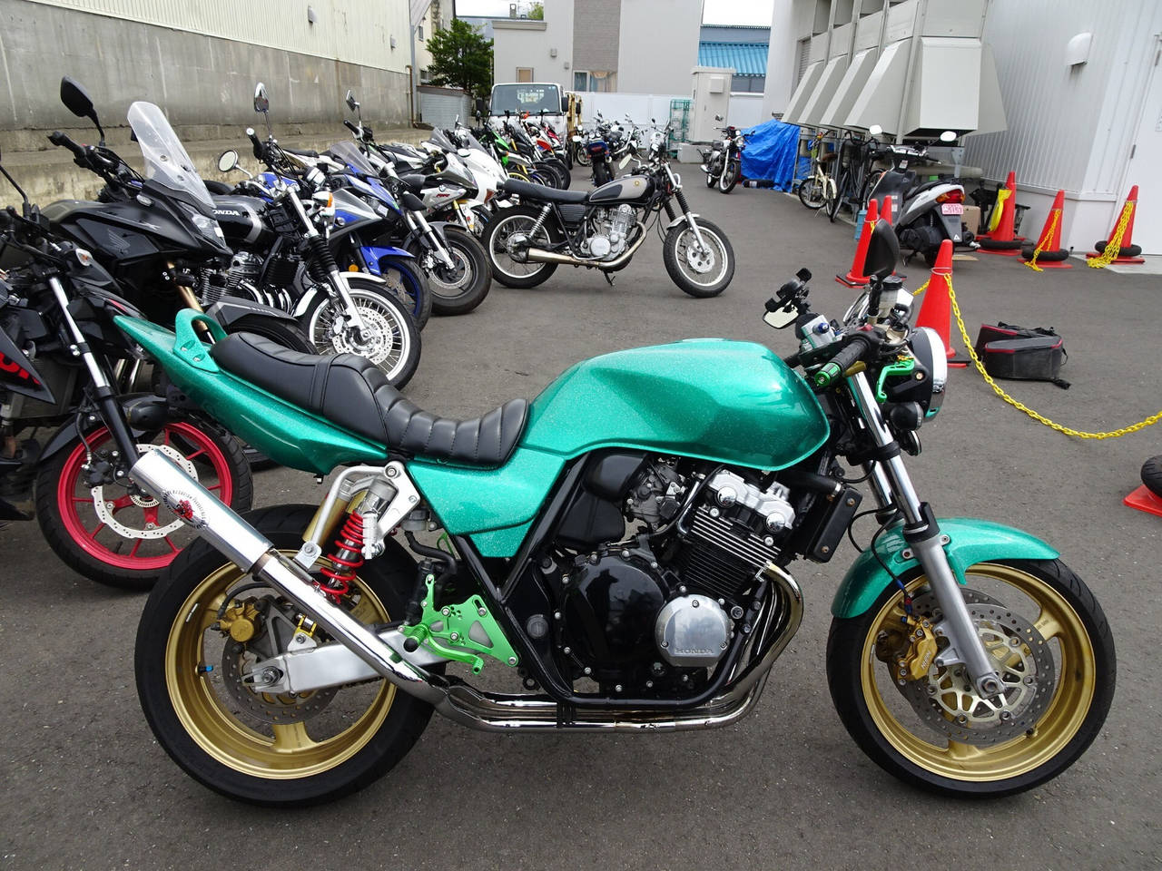 Honda CB400SFV