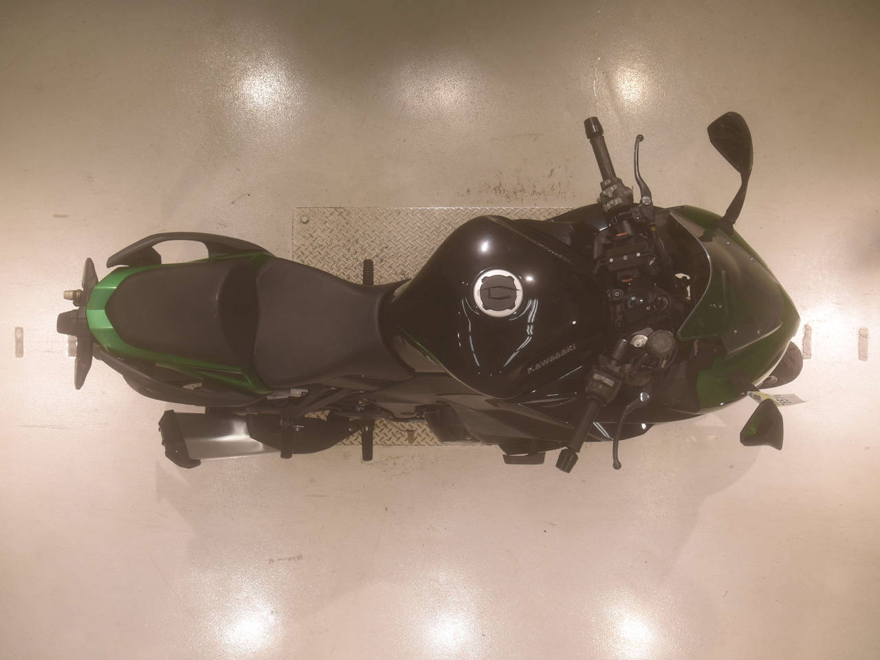 7651] Kawasaki NINJA 1000 SX - ZXT02K-015928