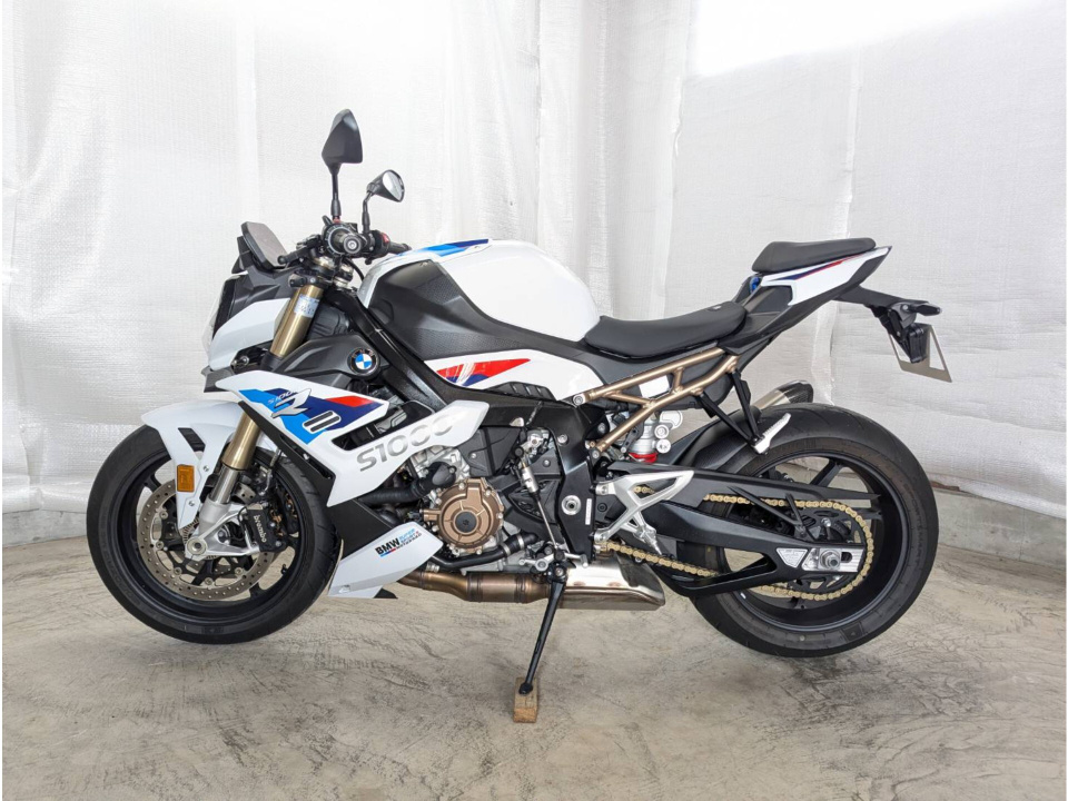 BMW S1000R