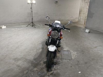 Honda CB400SF — фото 3