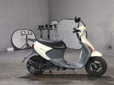 Suzuki LETS4