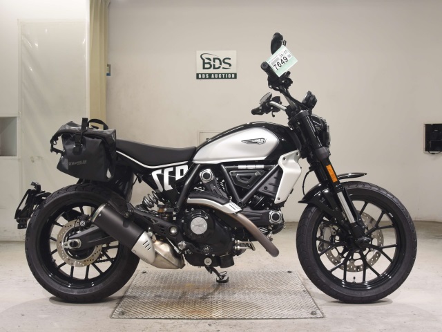 Ducati SCRAMBLER 803 ICON