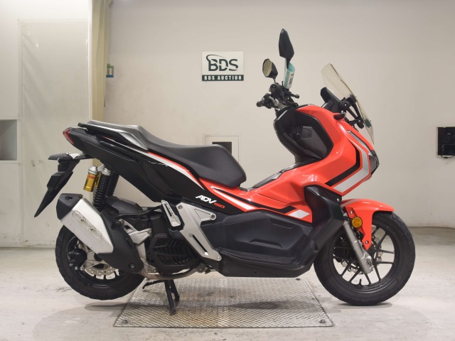 Honda ADV 150
