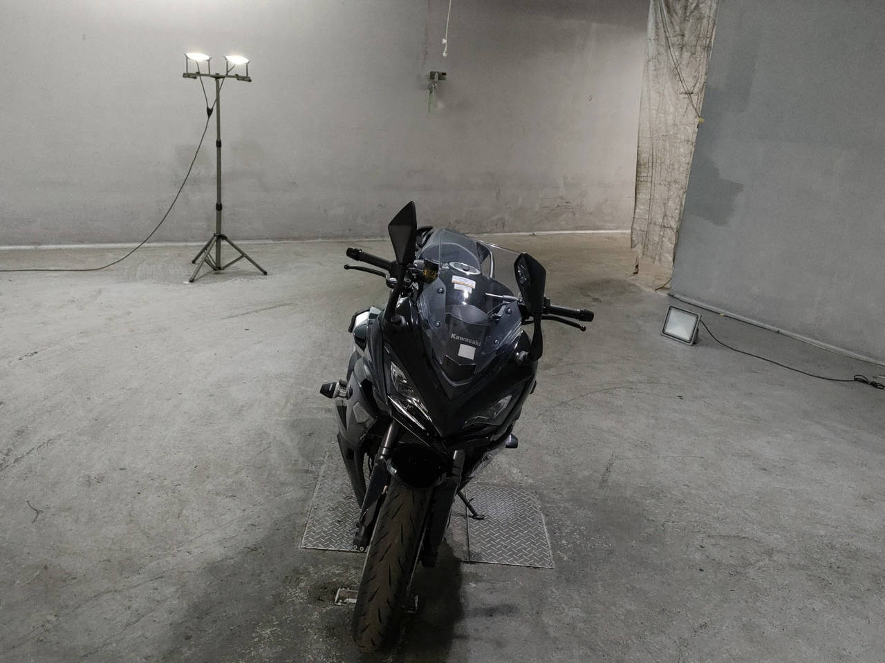 8074] Kawasaki NINJA1000SX - ZXT02K-011022