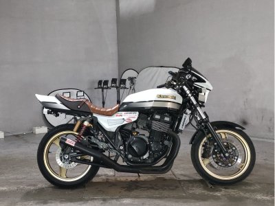 Kawasaki ZRX400