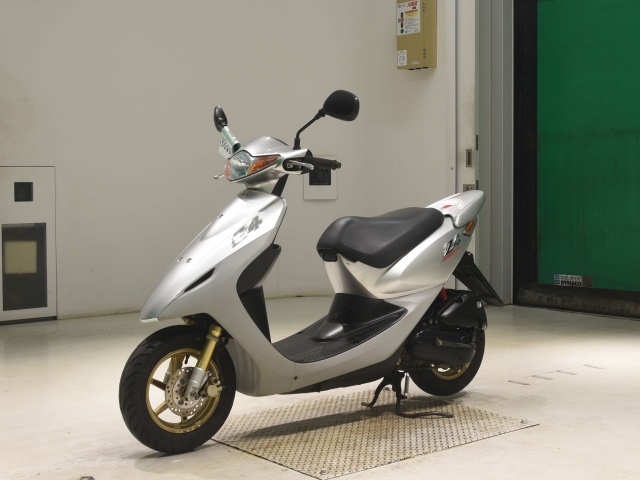 Honda DIO Z4 — фото 4
