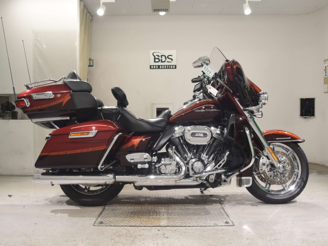 HD ELECTRA GLIDE FLHTKSE1800