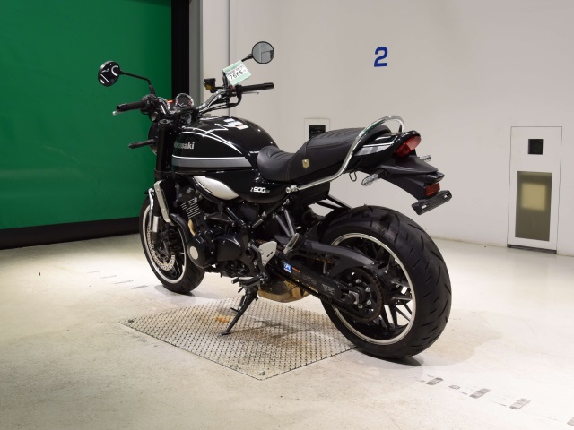 Kawasaki Z900RS — фото 6