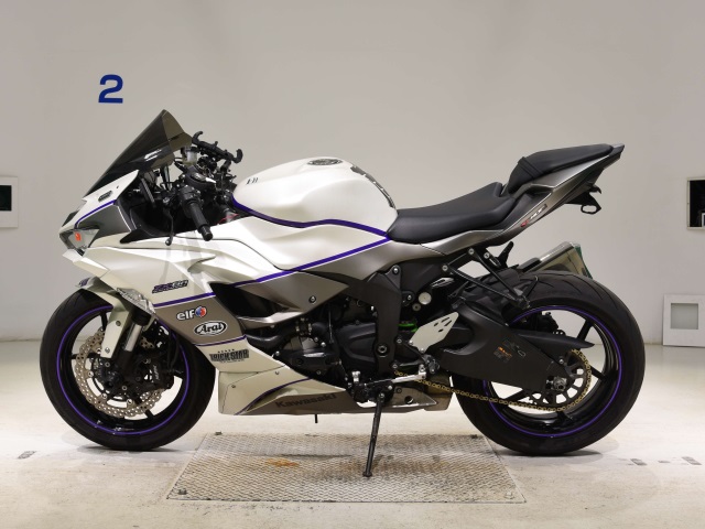 Kawasaki ZX-6R — фото 2