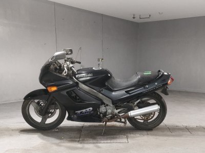Kawasaki ZZ-R250 — фото 2