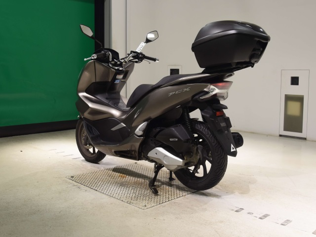 Honda PCX125-3 — фото 6