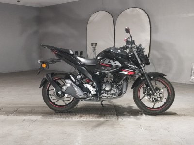 Suzuki GIXXER 150