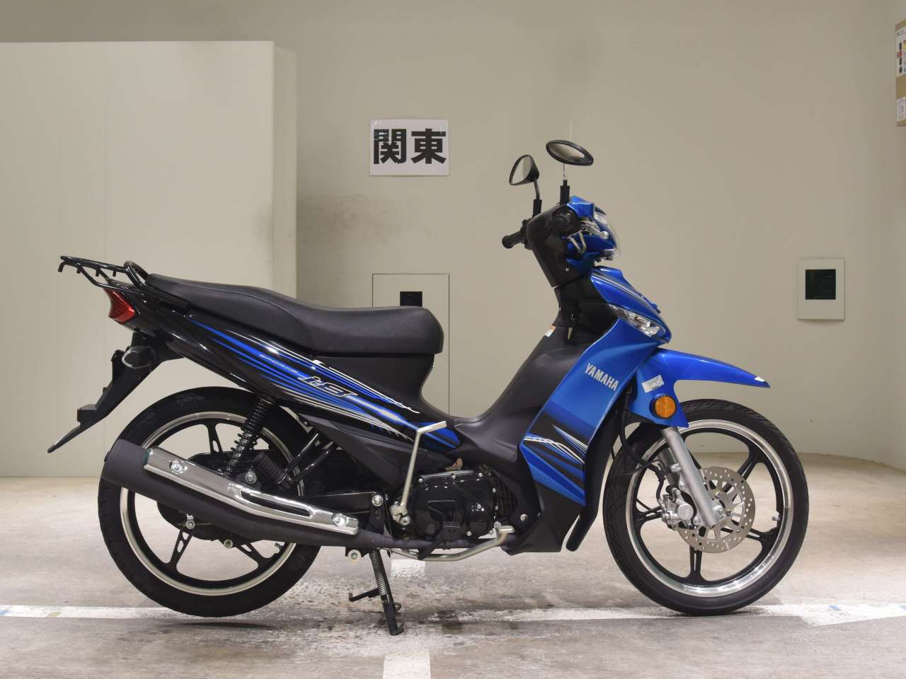 Yamaha I8 115