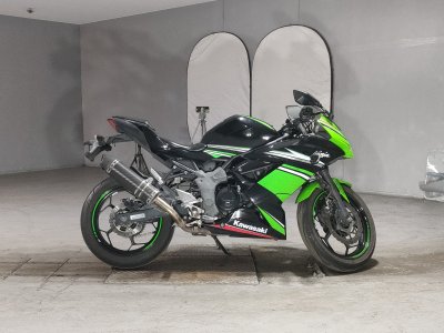 Kawasaki NINJA250