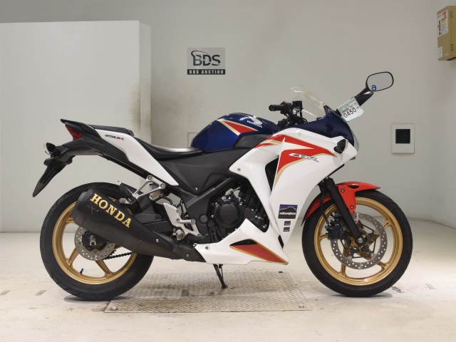 Honda CBR250R