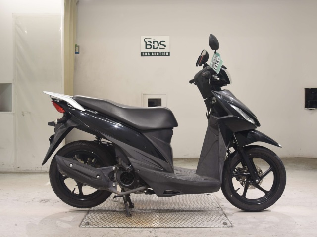 Suzuki ADDRESS V110