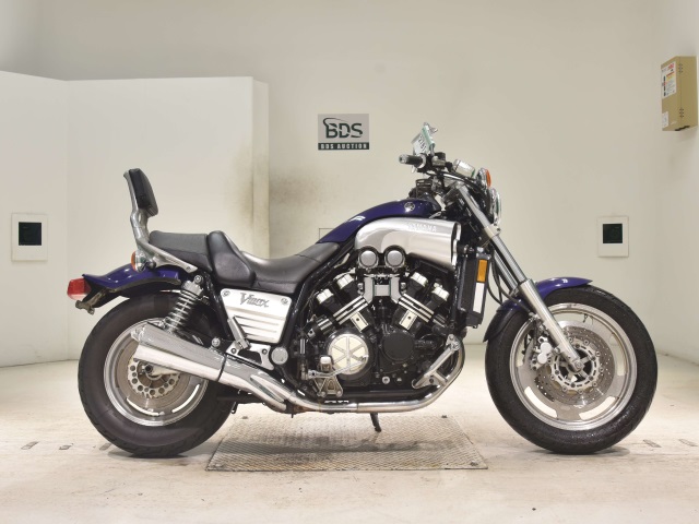Yamaha V-MAX1200