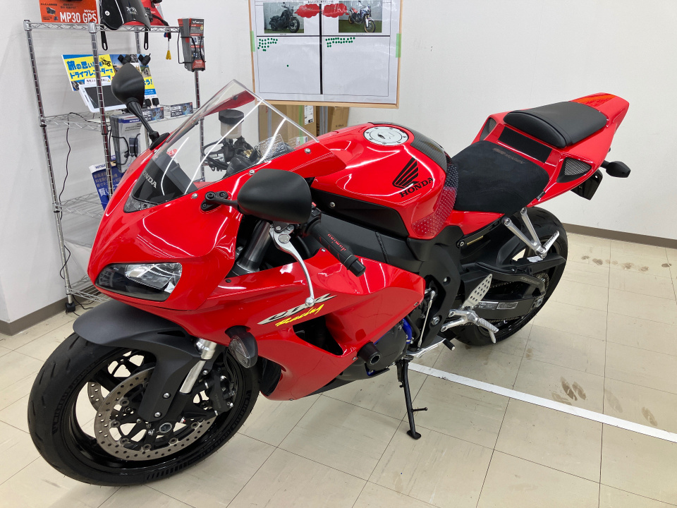 Honda CBR1000RR — фото 4