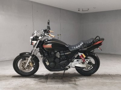 Yamaha XJR400 — фото 2