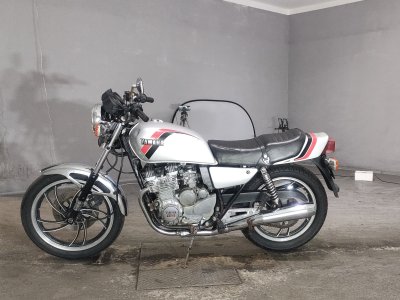 Yamaha XJ400 — фото 2